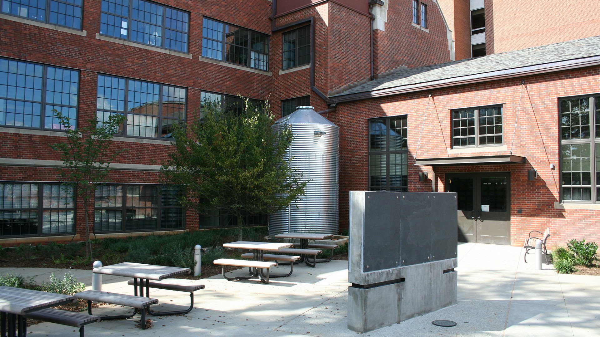 Georgia Tech Old Civil Engineering Building integrating ecologically-based landscape and open spaces to reduce stormwater