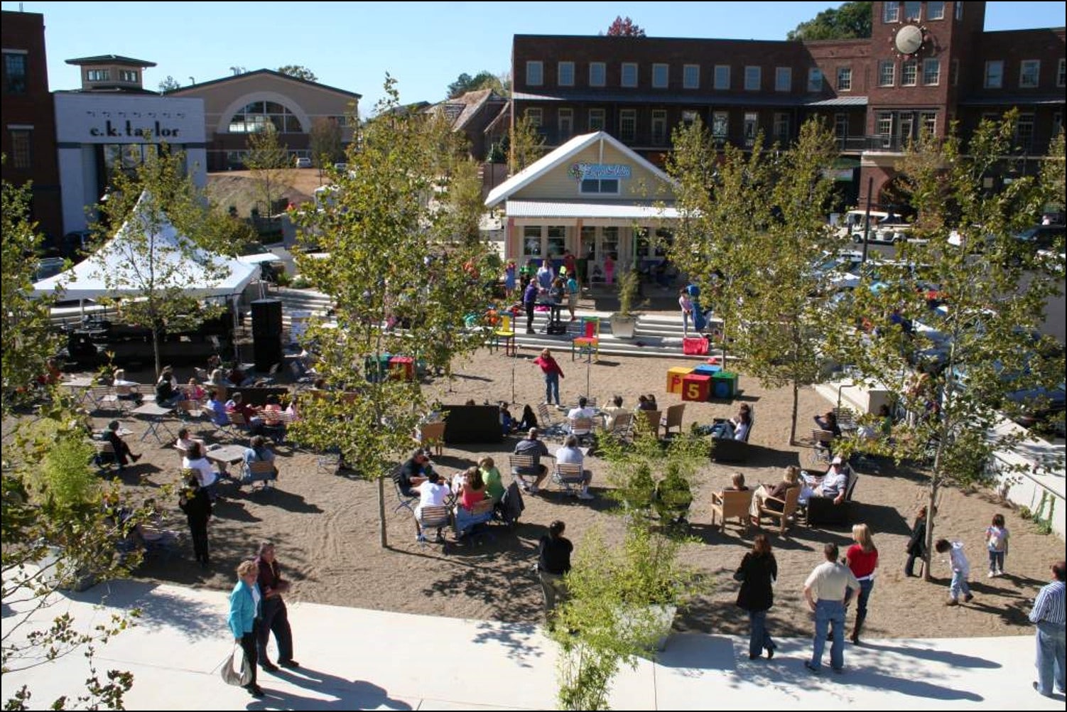 Vickery Town Center Streetscapes