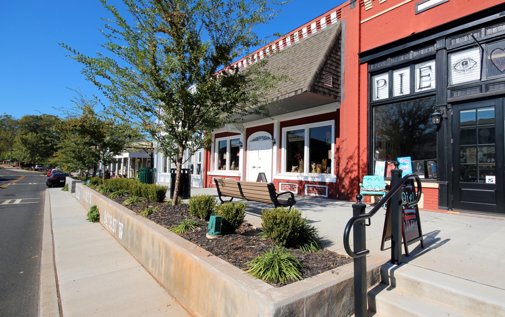 Duluth Main Street Streetscapes