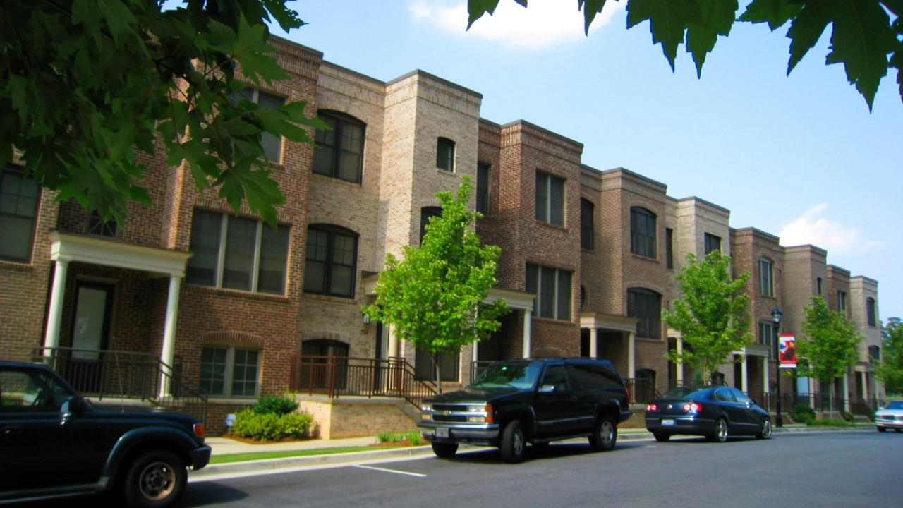 Cosmopolitan Townhomes Phase I