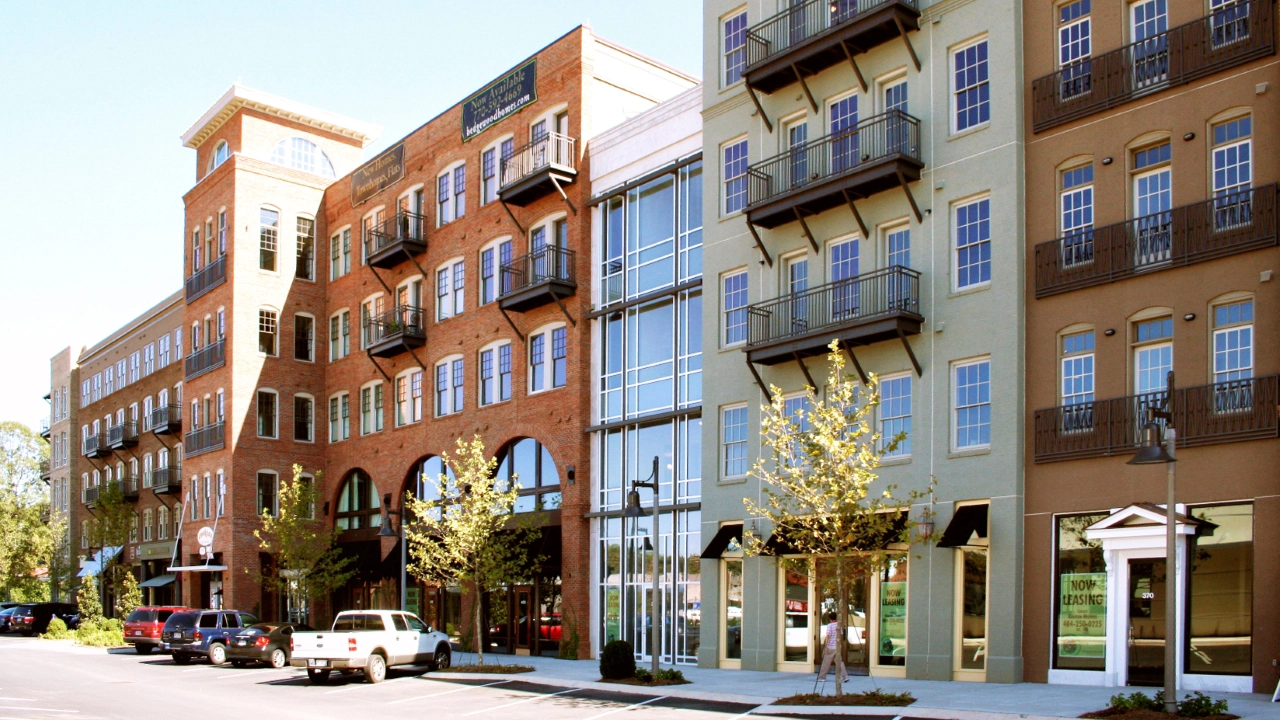 Woodstock Downtown Plaza, Streetscapes and Trails