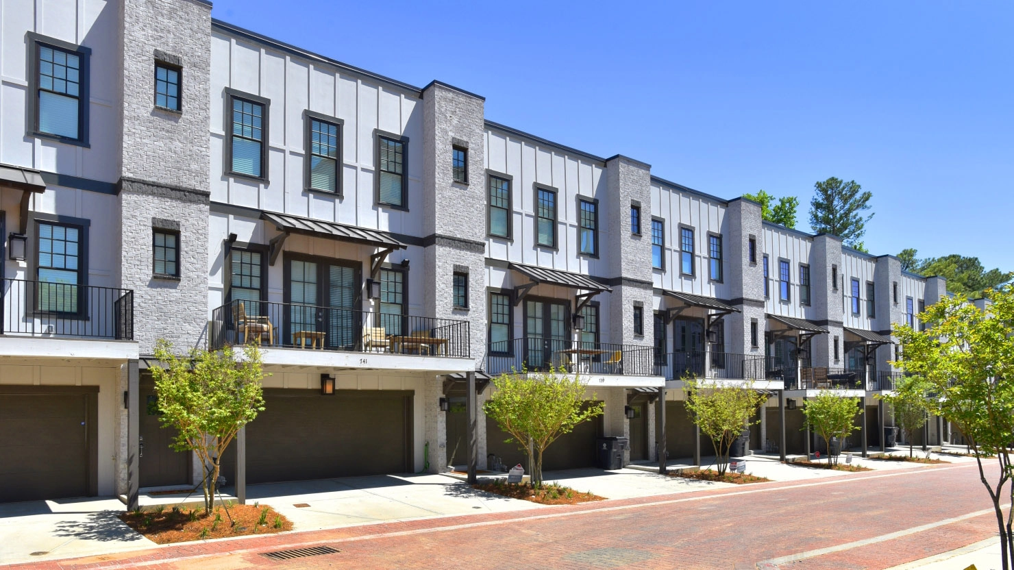 Cosmopolitan Townhomes Phase II