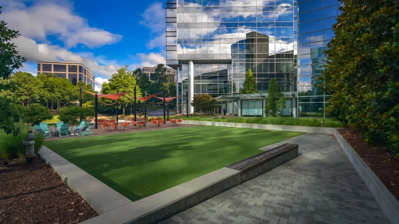 One Glenlake by TSW Landscape Architecture Studio, Atlanta