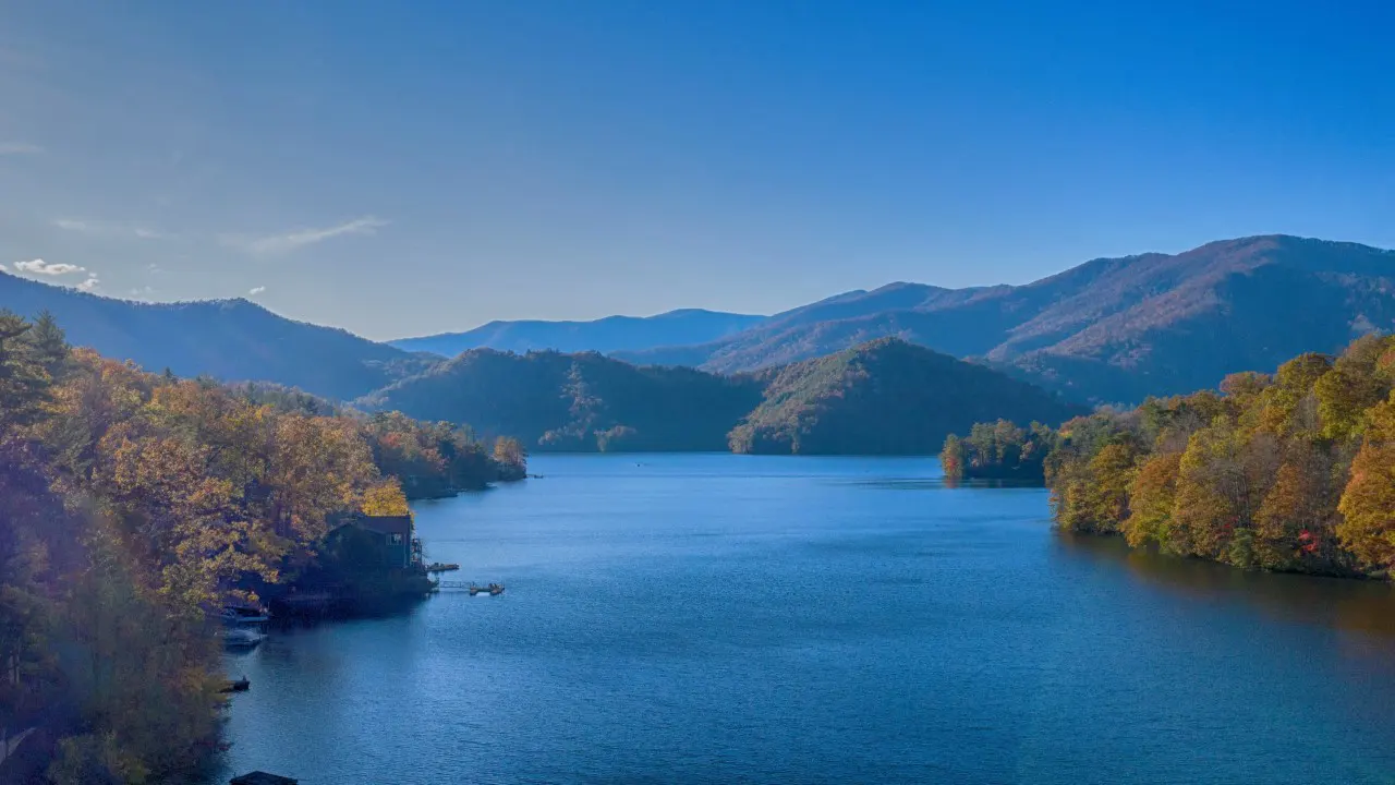 Santeetlah Lakeside Village by TSW, Atlanta