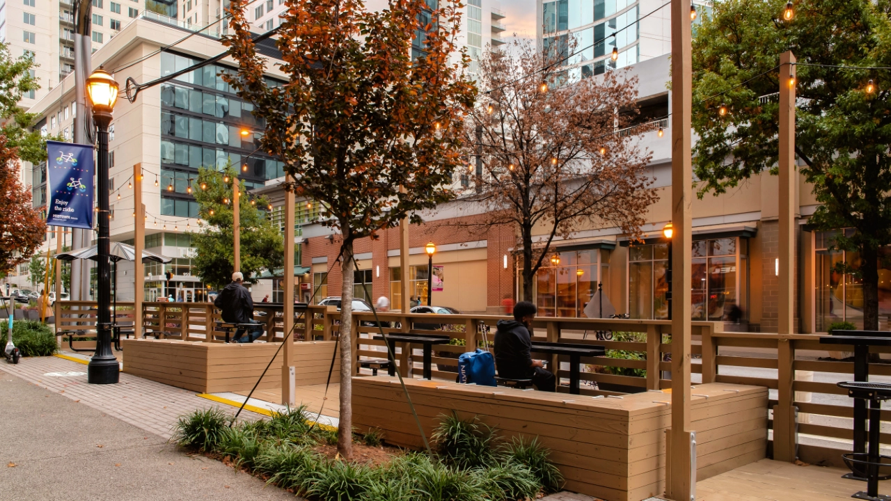 Spring Street and West Peachtree Parklet Design