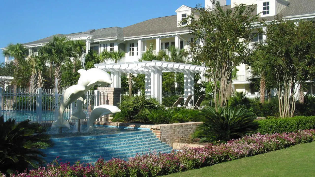 Village at Baytowne Wharf by TSW, Atlanta